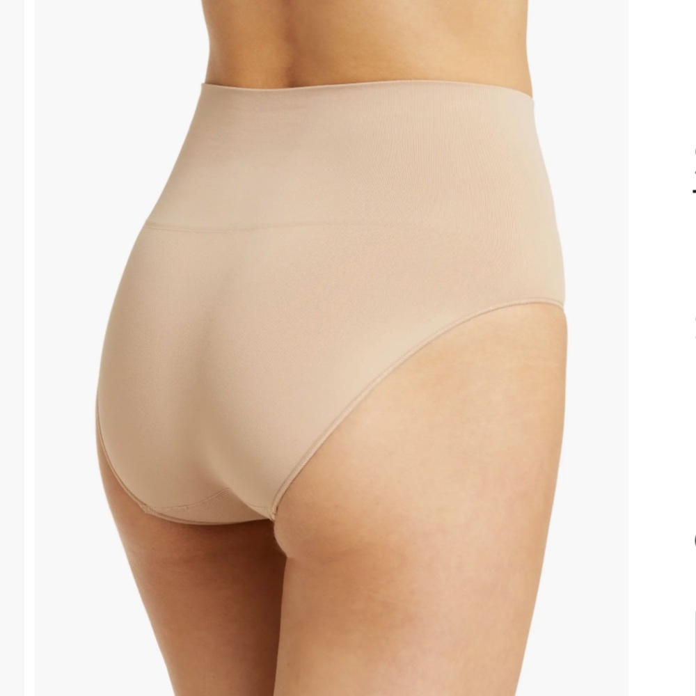 SPANX Everyday Shaping Brief